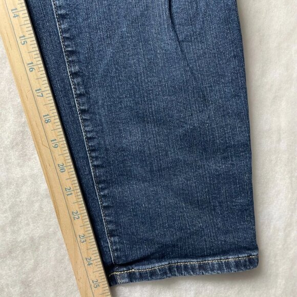 Torrid Womens Denim Blue Distressed Perfect Boyfriend Ankle Jeans Sz 20R - Picture 7 of 8